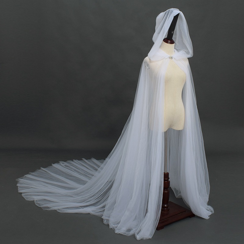 Capa com Capuz para Vestido de Noiva